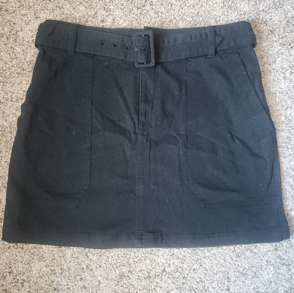 Abercrombie & Fitch Charcoal Belted Skirt